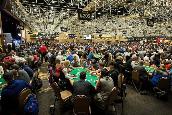 Os 5 maiores torneios de poker ao vivo